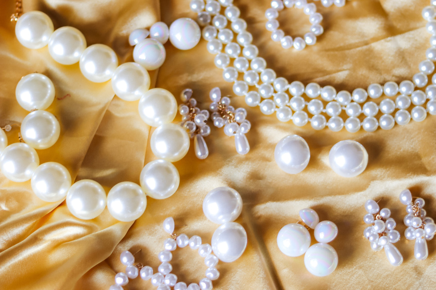 pearls ,pearl mania, pearls are luxury and classy